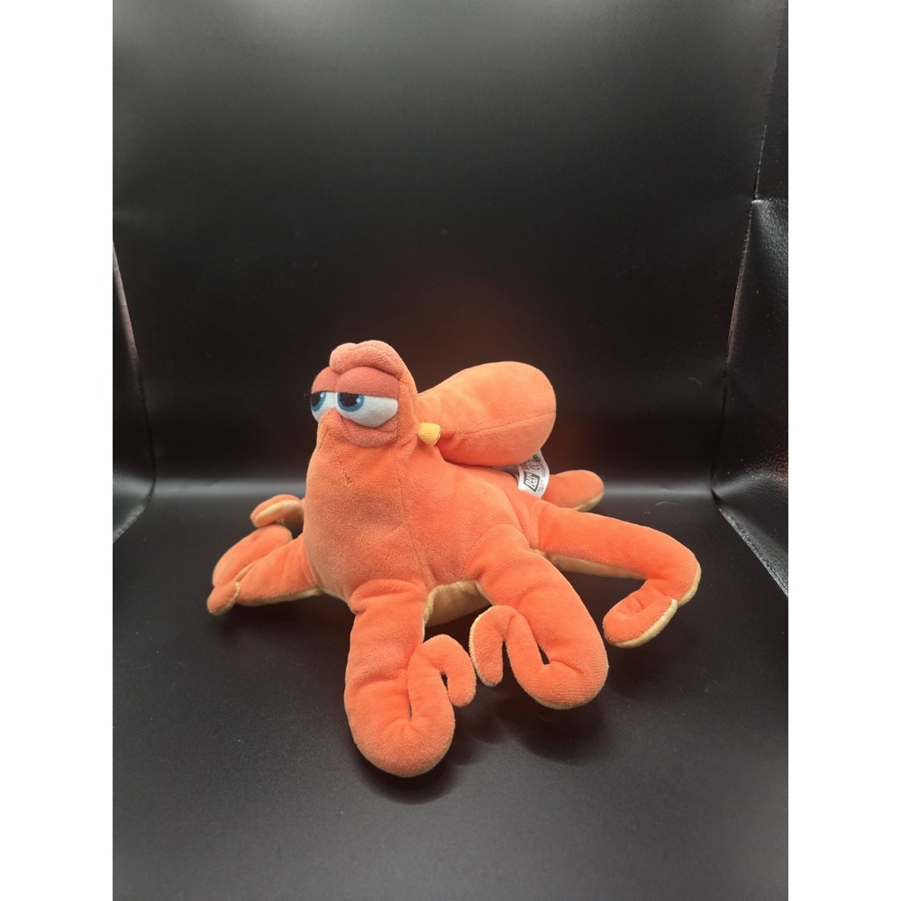 Bandai Finding Dory HANK the Octopus Plush Orange Squid Disney Nemo Stuffed